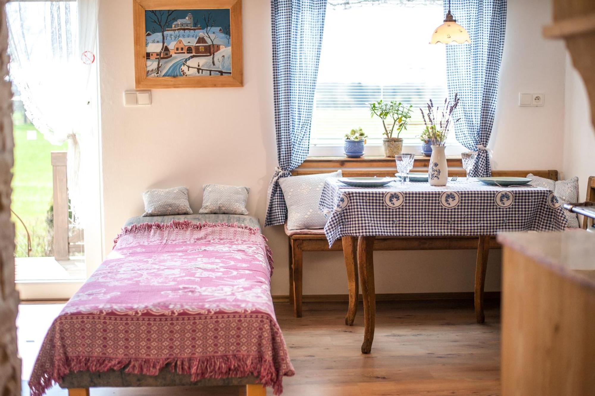 Lucni Penzion Česká Skalice Exteriör bild