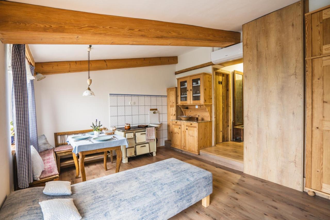 Lucni Penzion Česká Skalice Exteriör bild